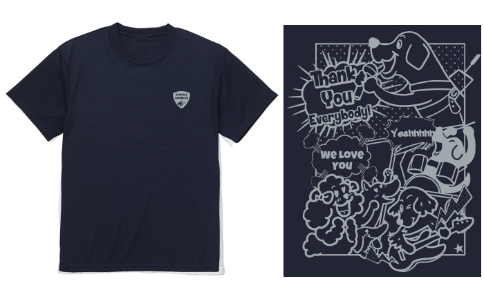 ネイビーのTシャツ