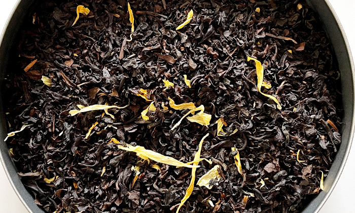 紅茶の茶葉写真