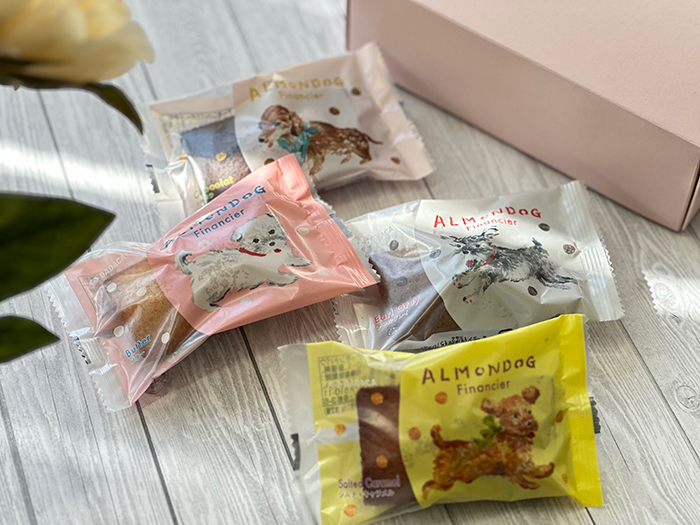 4種類の味のフィナンシェの写真