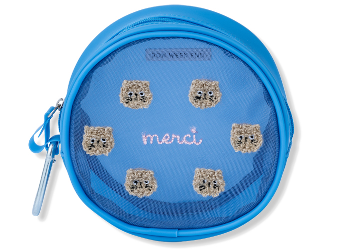 爽やかなロイヤルブルーにベージュ猫の刺繍