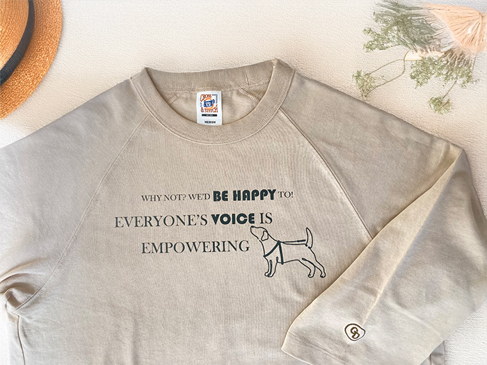 肩からのラグラン袖の写真