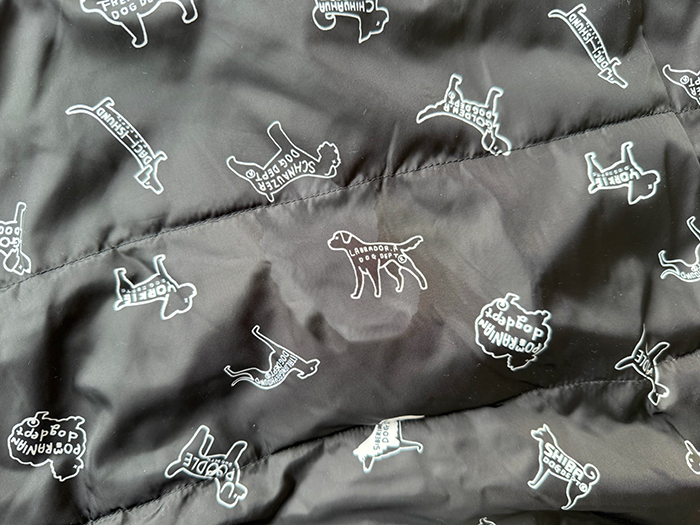 裏生地もぬかりなし！ おしゃれなDOGDEPTのロングファイバーダウン