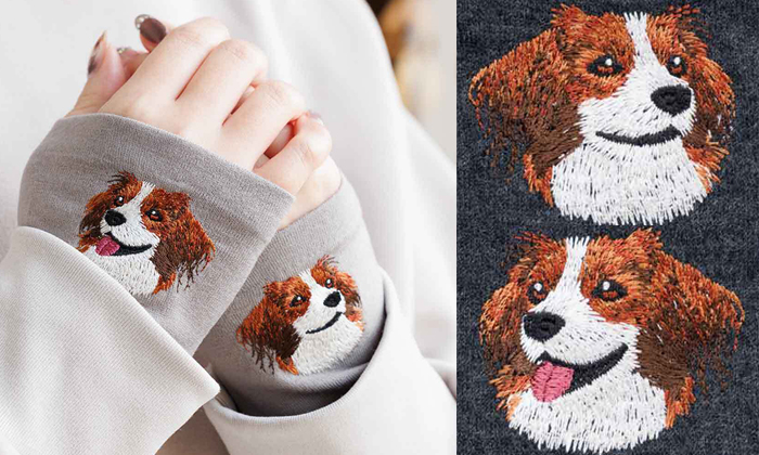 左側は女性がサンドベージュ生地にコーイケルホンディエの刺繍がされているハンドマフラーを着けている写真。右側は杢ブラックにコーイケルホンディエが左右斜め横を向いている刺?墸の写真