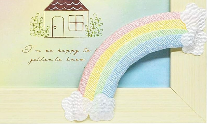 虹部分のちりめん細工拡大写真